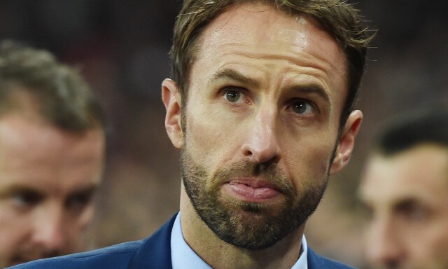 image: Etter 20 år orket England-sjefen endelig å høre på den ikoniske låta igjen